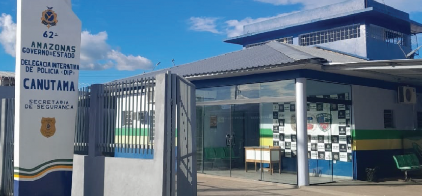 A Polícia Civil do Amazonas (PC-AM), por meio da 62ª Delegacia Interativa de Polícia (DIP) de Canutama (a 619 quilômetros de Manaus), em ação integrada com a Polícia Militar do Amazonas (PMAM) e Guarda Civil Municipal (GCM), prendeu em flagrante, na quinta-feira (10), um homem, 25, por descumprimento de medida protetiva de contra a irmã, 23. A prisão foi efetuada no bairro São Francisco, no município.